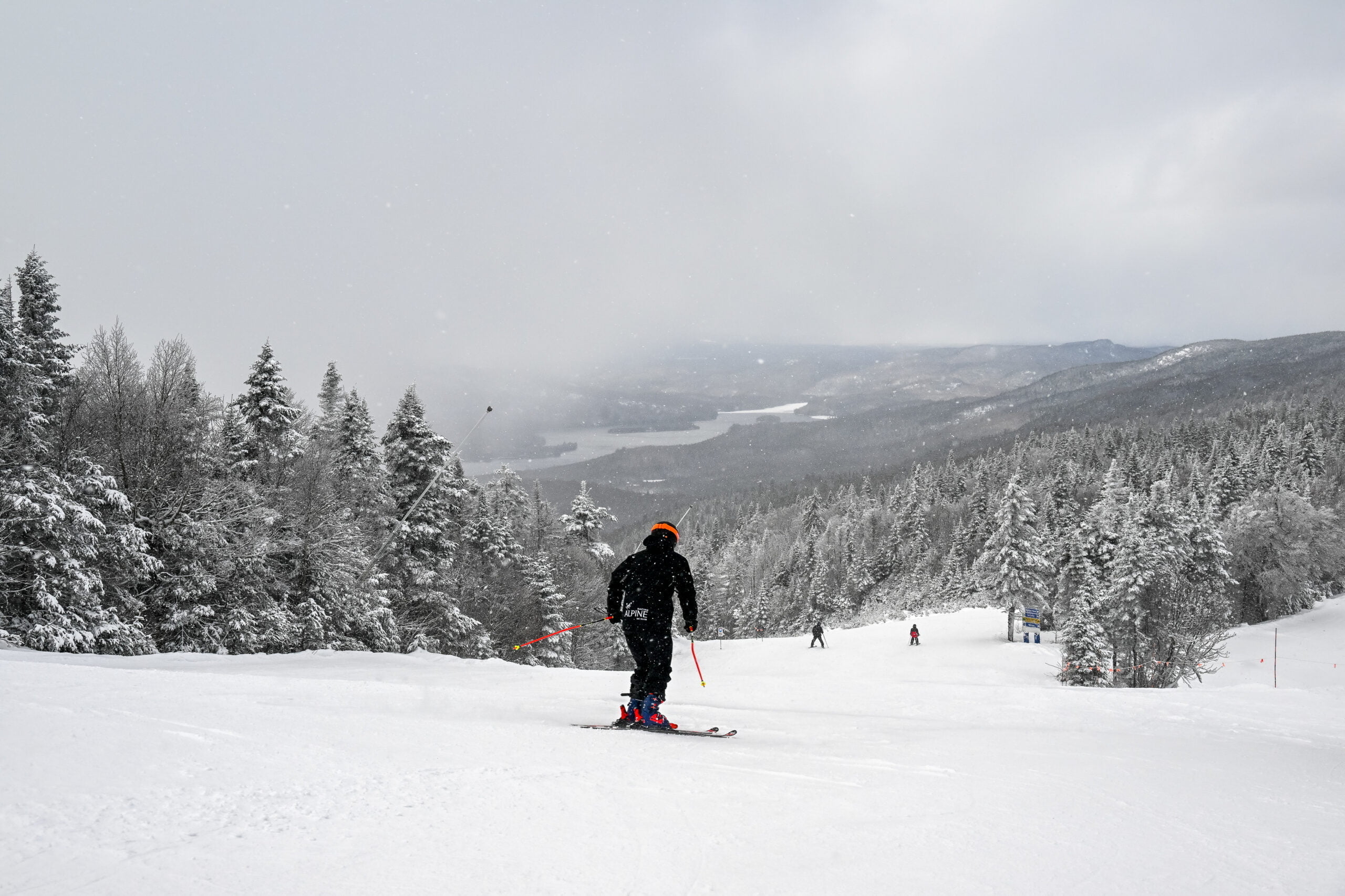 Mountain Ops Dec 13, 2023 More and More Ski Terrain Open Blogue